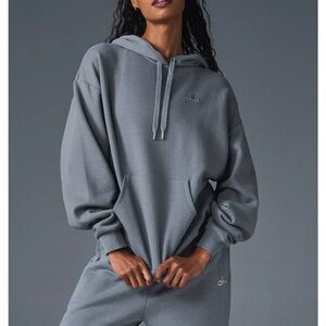 ALO Yoga accolade hoodie & sweatpants set in steel grey